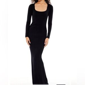 Skims inspired stretchy long sleeve dress